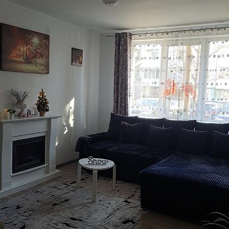Casuta Cu Povesti Apartment Cîmpina Luaran gambar